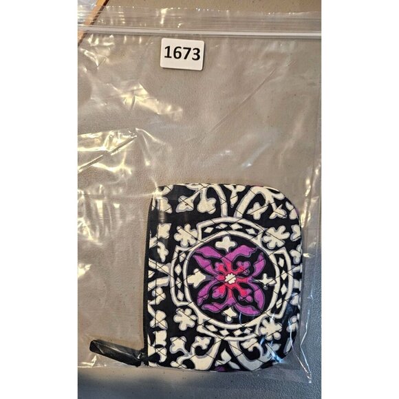 Vera Bradley Makeup Bag Zip Closure 7X5 Scroll Medallion Purple Black White NEW - Picture 11 of 11